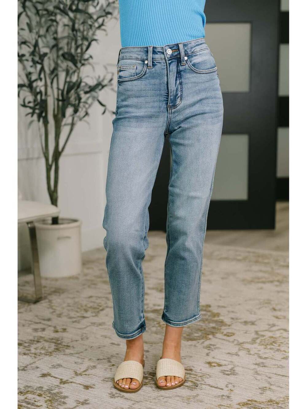 Carla High Waist Ankle Straight Jean in Break Through Blue